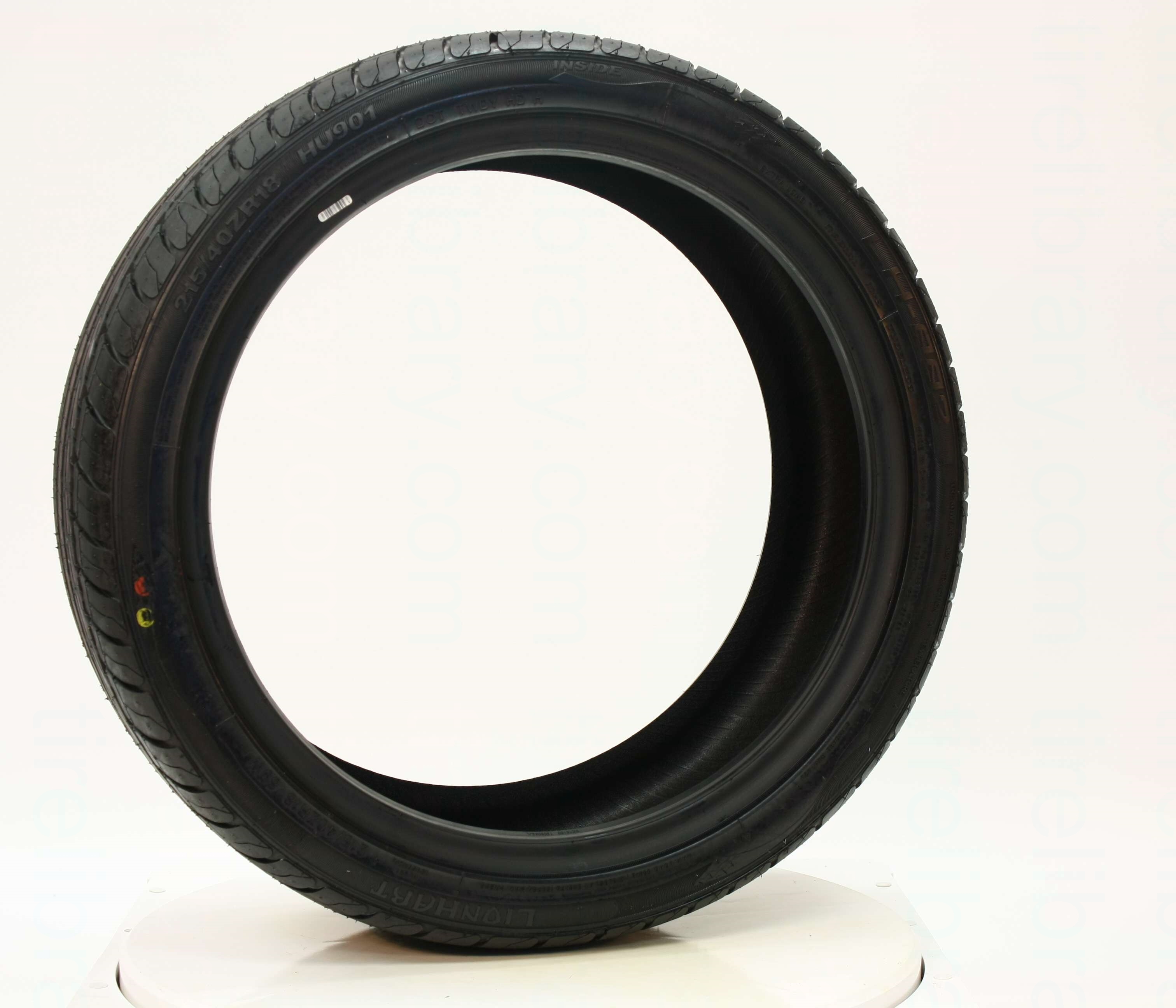 235 55ZR18 XL LH 002 LIONHART Tire Library