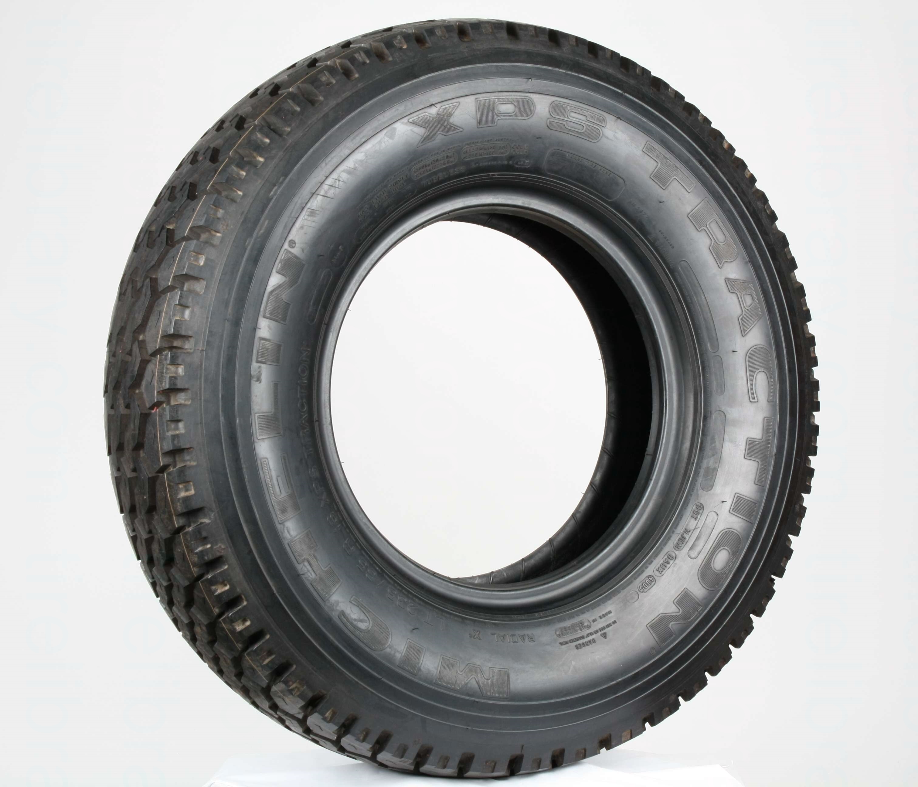 LT235 85R16 E XPS TRACTION MICHELIN Tire Library