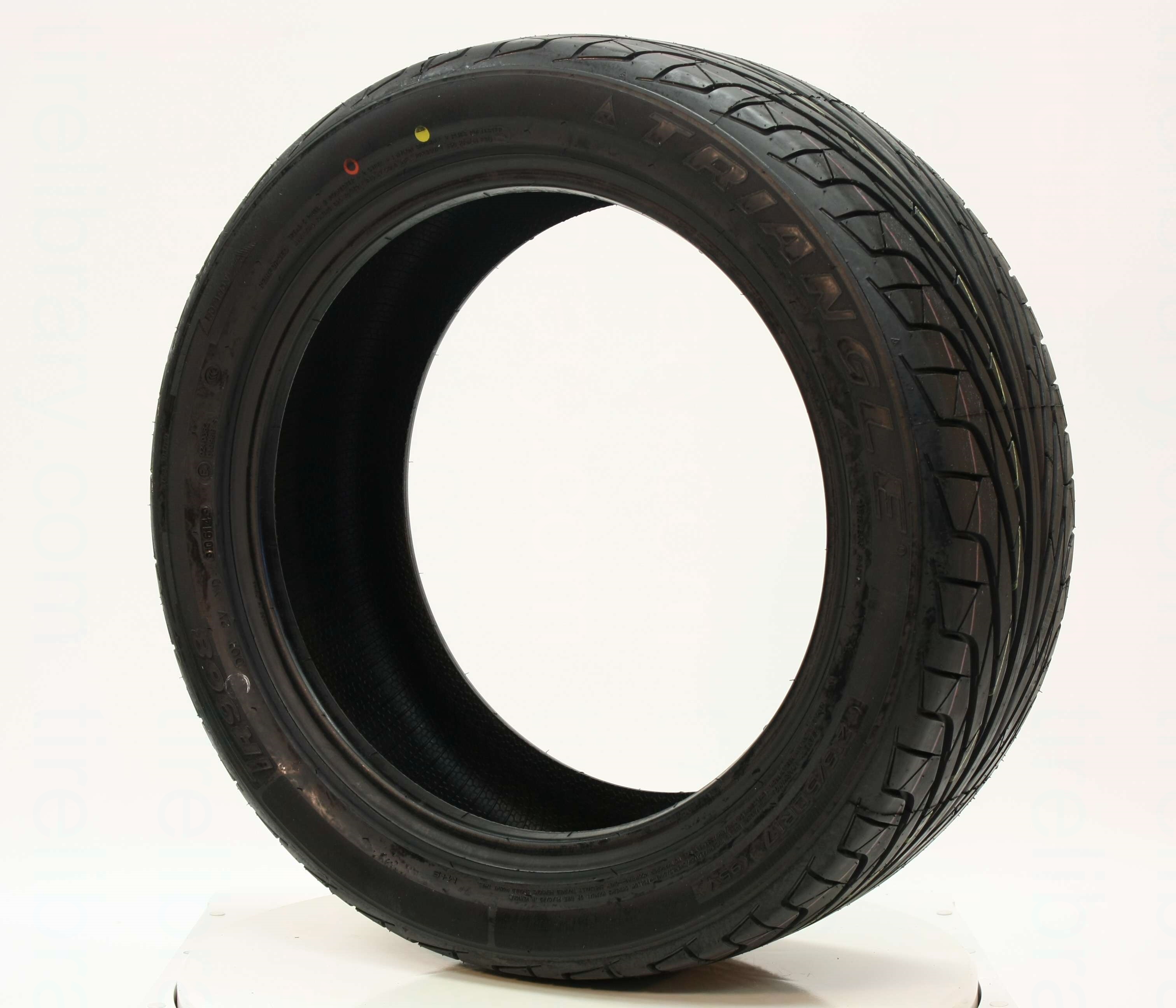 225/55R17 TR968 TALON - TRIANGLE - Tire Library