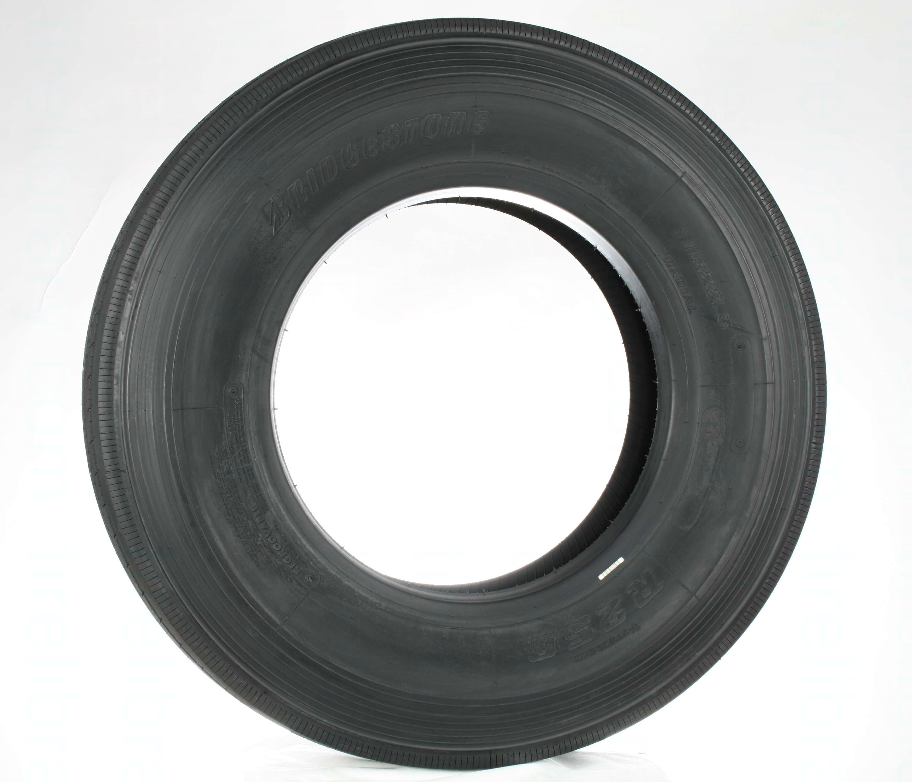 Bridgestone R250F 245/70R19.5 L - Tire Warehouse