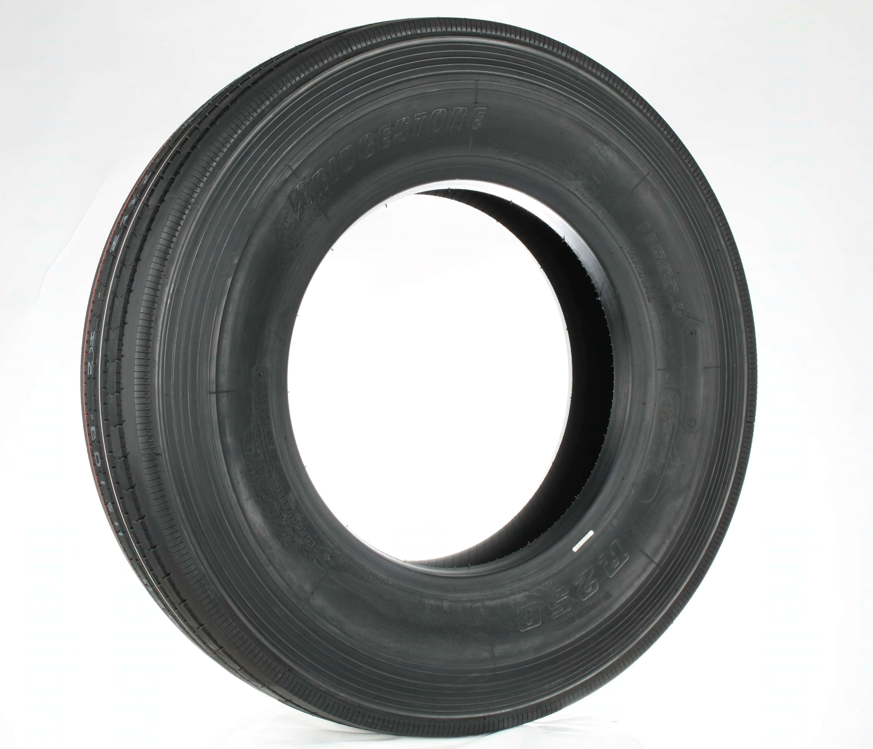 Bridgestone R250F 245/70R19.5 L - Tire Warehouse