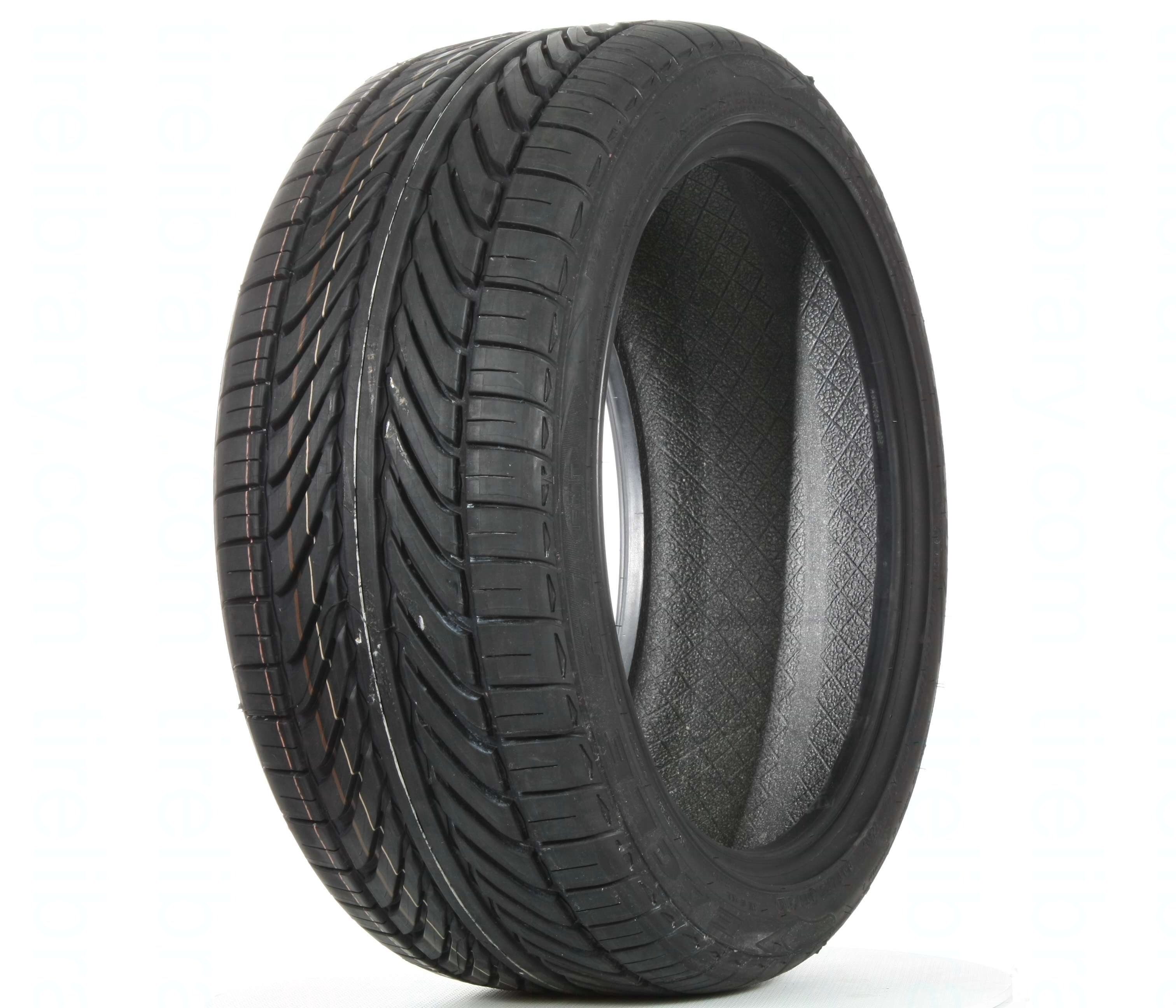 P245/40ZR18 LL EAGLE F1 GS2 EMT GOODYEAR Tire Library