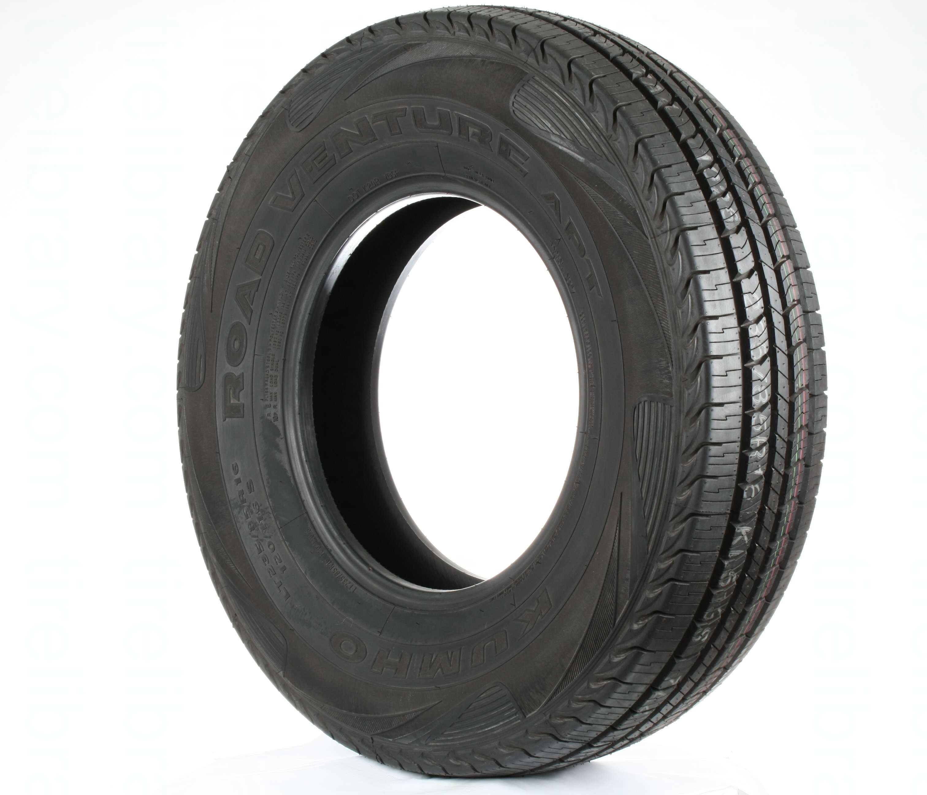 55 Kumho Road Venture Apt KL51 275/55R17 109H - Tire Warehouse