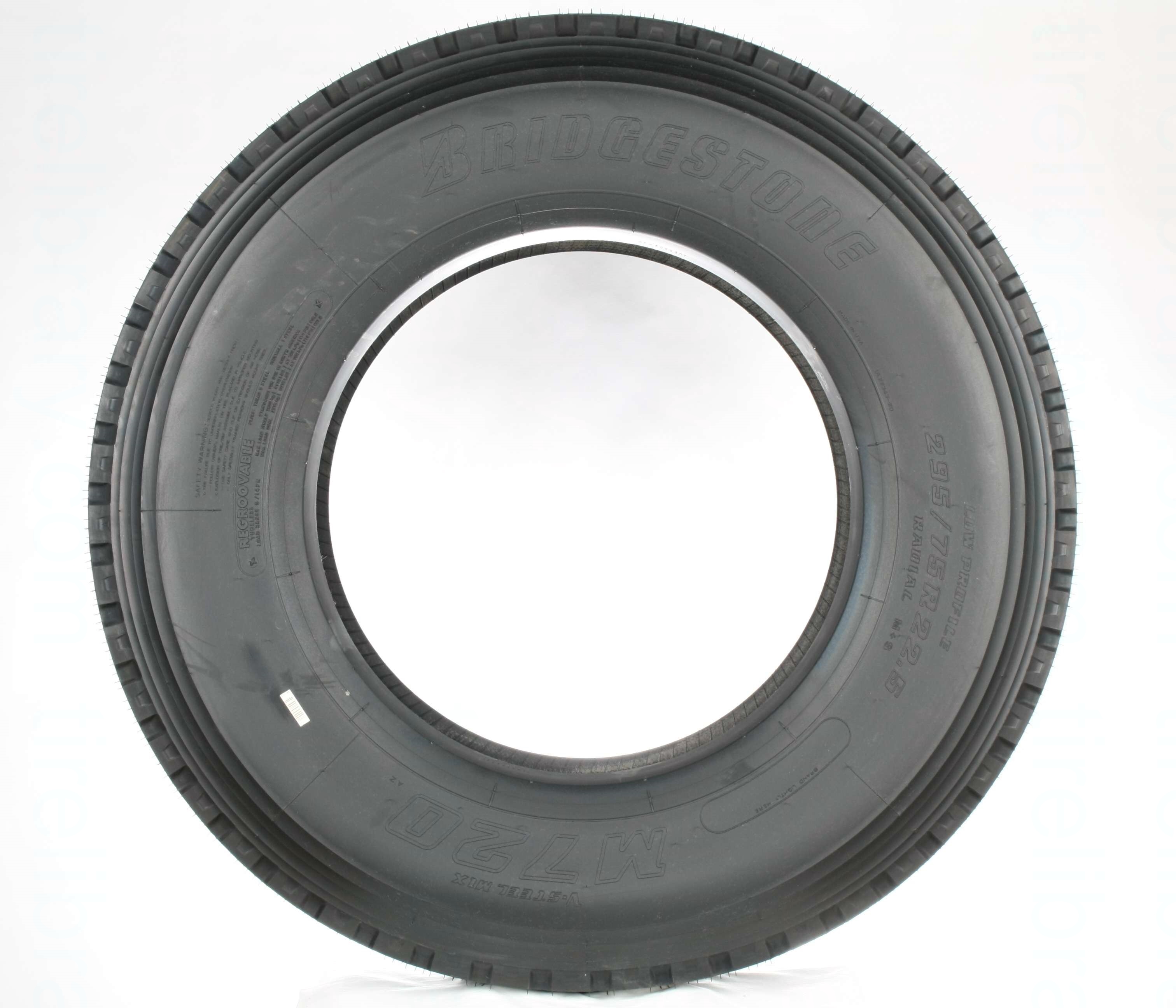 Bridgestone 295 75r22.5 M726el