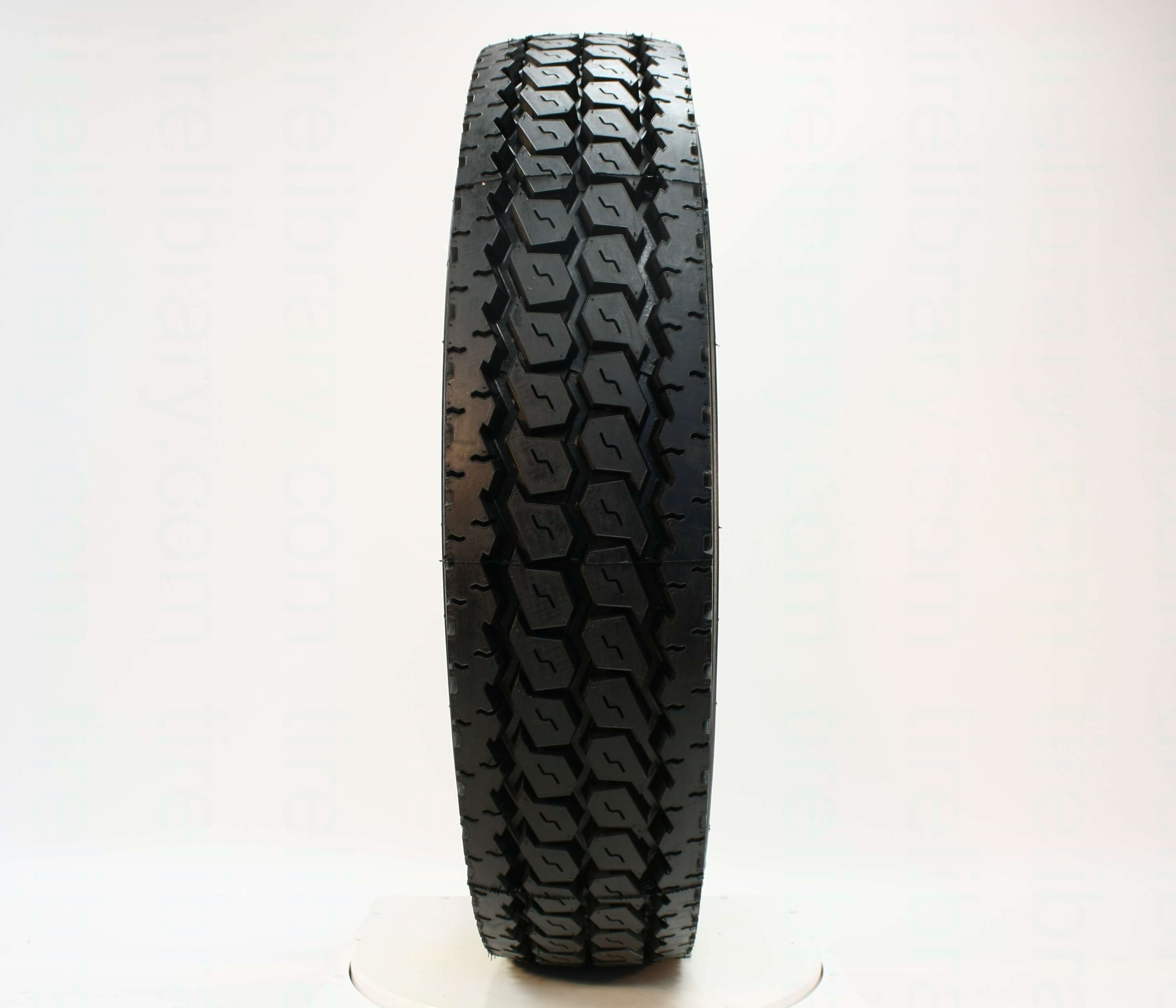 Triangle TR657 11R24.5 G TR657 1/4