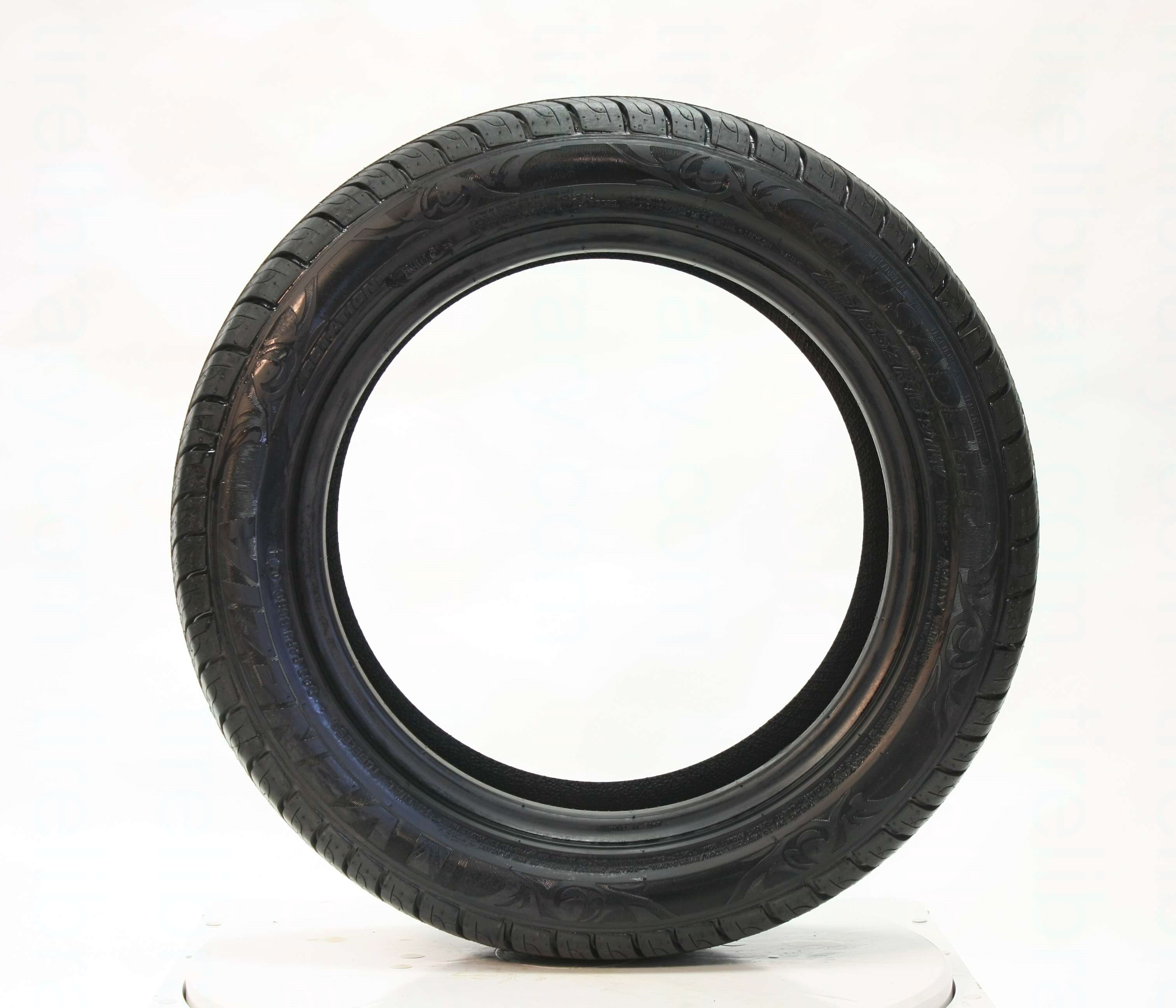 295/25R22 XL CRUSADE HP VENEZIA Tire Library